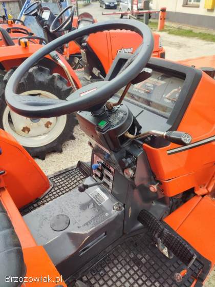 Traktorek Japoński KUBOTA L1 235 23 KM rewers wspomaganie 4X4