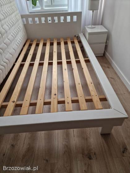 Łóżko 200x140 drewno jesion,  komoda,  kubik