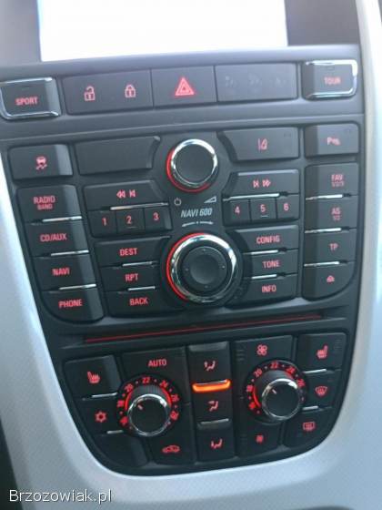 Opel Astra J GTC-1,  6 Turbo 2011