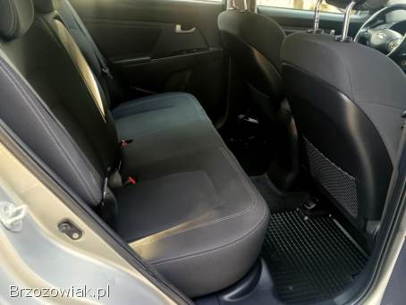 Kia Sportage 1.  6 GDI 2010