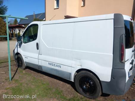 Nissan primastar 2004rok 1.  9dci