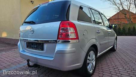 Opel Zafira 1.  9CDTI 120KM 7o 2010