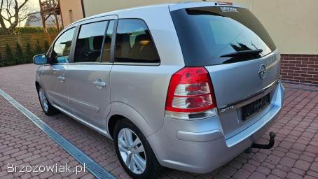 Opel Zafira 1.  9CDTI 120KM 7o 2010