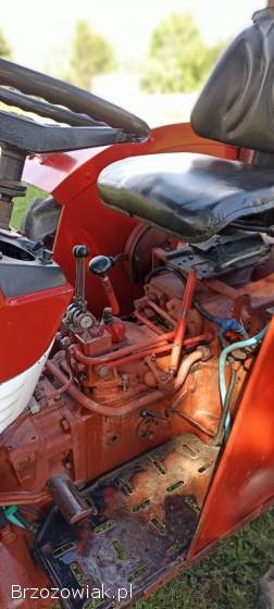 Ciągnik McCornik International 323