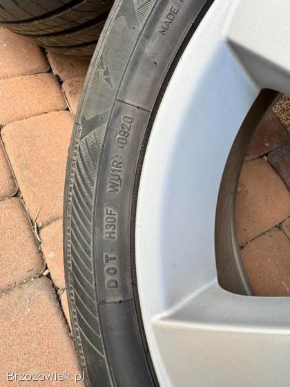 Felgi aluminiowe Mazda 16 5x114,  3 + opony Goodyear 205/55 R16 5-spoke