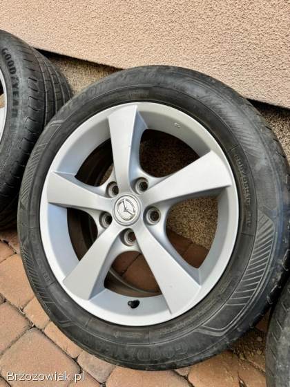 Felgi aluminiowe Mazda 16 5x114,  3 + opony Goodyear 205/55 R16 5-spoke