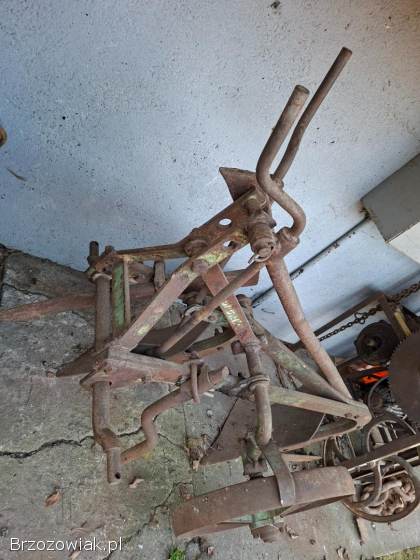 Pług dwuskibowy do traktora 2 skiby maszyny rolnicze do Ursusa C330 itp.