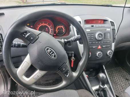 Kia Cee'd 2011
