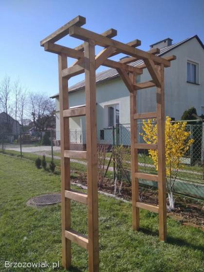 Pergole drewniane trwałe i solidne