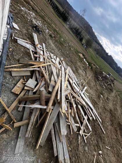 Deski odpady z budowy
