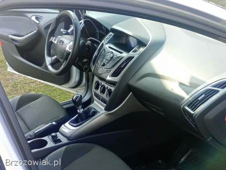 Ford Focus Mk3 1,  6 zadbany  2011