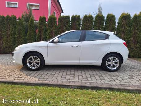 Alfa Romeo Giulietta Nieduży przebieg 2012