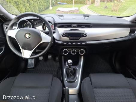 Alfa Romeo Giulietta Nieduży przebieg 2012