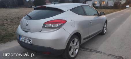 Renault Megane 1.  6 COUPE z DE 2010