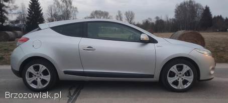 Renault Megane 1.  6 COUPE z DE 2010