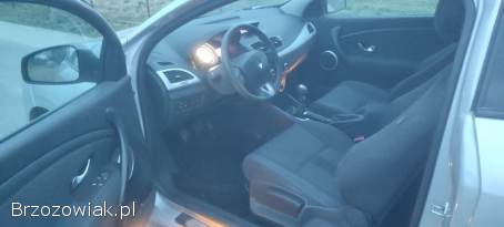Renault Megane 1.  6 COUPE z DE 2010