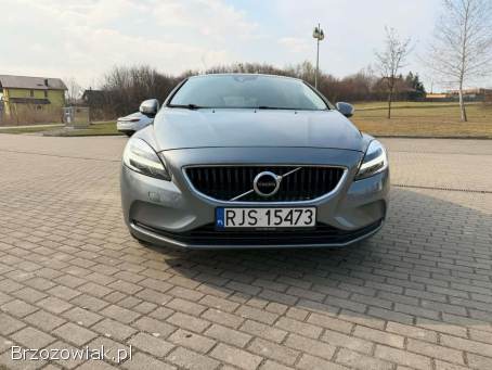 Volvo V40 Lift 2.  0 d2 Ledy 2018
