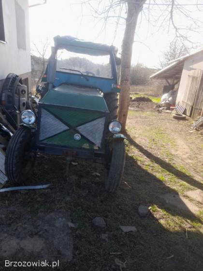 Ciągnik traktor sam