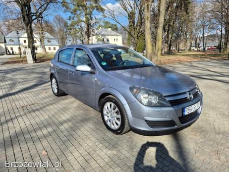 Opel Astra H 2004r.  1.  6  2004
