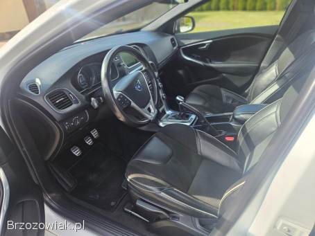 Volvo V40 R-design 2015