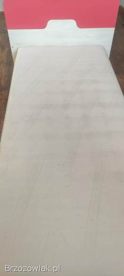 Łóżko dziecięce z materacem i odkręcaną barierką 80x185