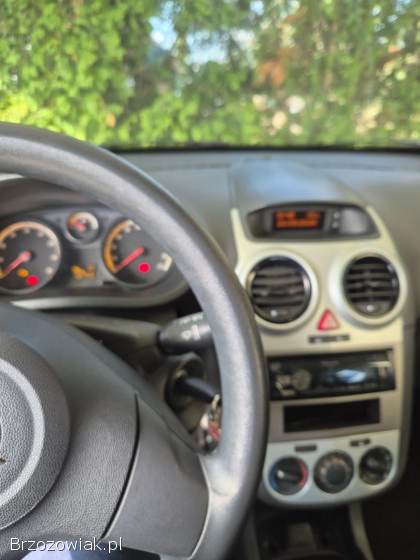 Opel Corsa D 2011