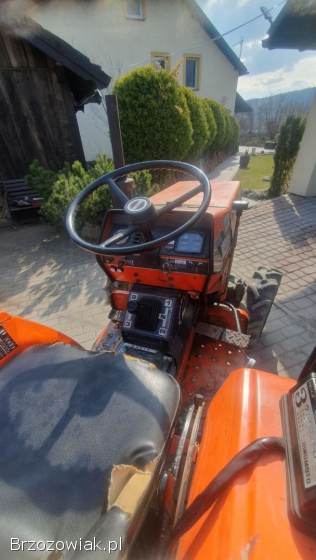 Traktorek Hinomoto E1804