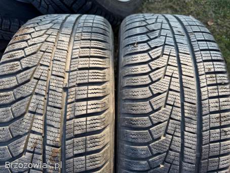 Koła zimowe 5x112 R17 Rial 7,  5J ET38 70mm stan BDB + 205/50 Hankook 21r.  6/7mm