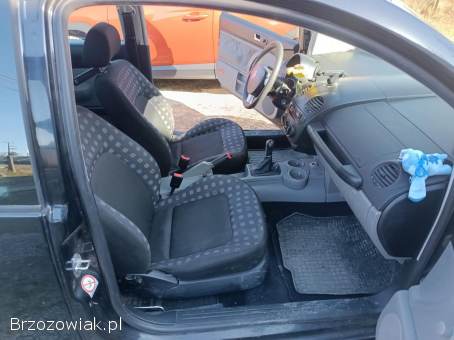 Volkswagen New Beetle 2001