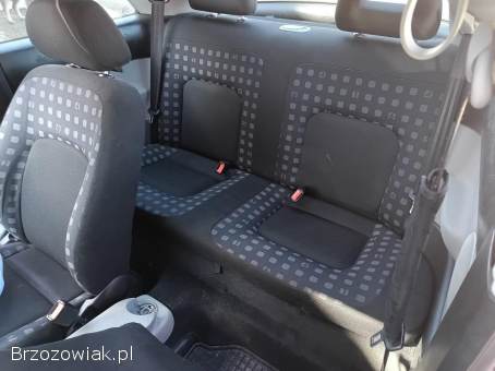 Volkswagen New Beetle 2001