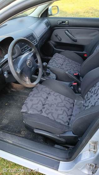 Volkswagen Golf 1998