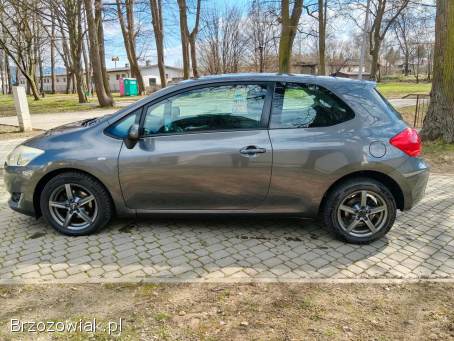 Toyota Auris 2009