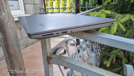 Lenovo V130 15.  6 Full HD i5-7200u 8GB Ram 256GB SSD Windows 11