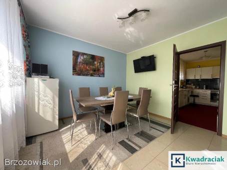 Dom jednorodzinny – Krosno,  os.  Guzikówka