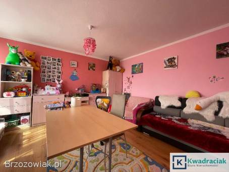 Dom jednorodzinny – Krosno,  os.  Guzikówka