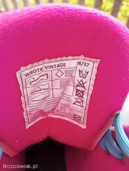 Wrotki,  kask ochronny