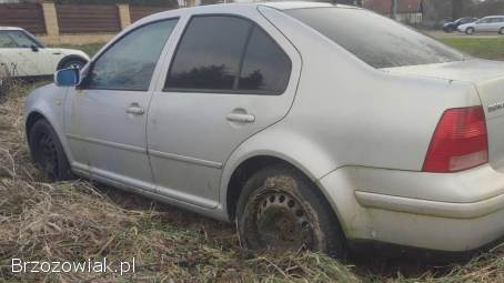 Volkswagen Bora 1.  6 SR-całość 1999