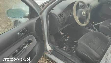 Volkswagen Bora 1.  6 SR-całość 1999