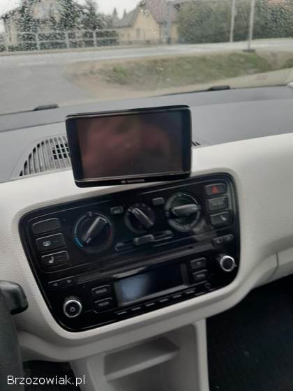 Volkswagen up! 2013