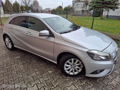 Mercedes-Benz Klasa A W176 1.  6 16V 2012