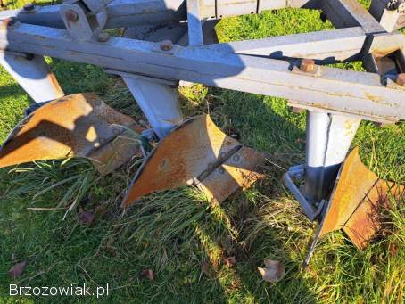 Pług 3 skibowy