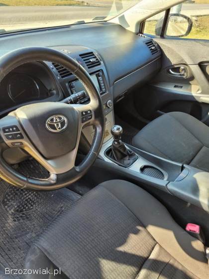 Toyota Avensis LUNA 2009
