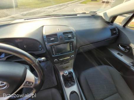 Toyota Avensis LUNA 2009