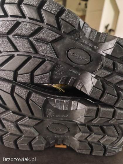Nowe buty robocze zimowe ocieplane nr 42