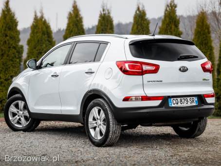 Kia Sportage 1.  6 benz 135 KM 2013