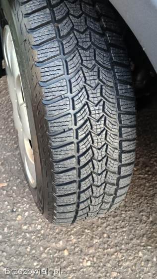 Volkswagen Touran 1.  6 MPI Zadbany 2003