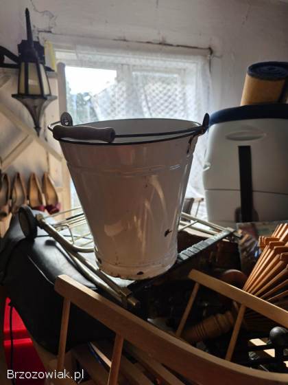 Wyprzedaż garażowa staroci 2 duze garaże