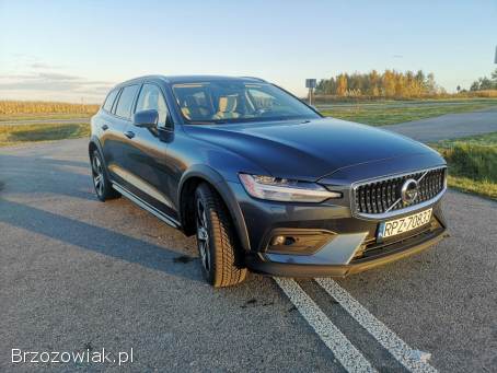 Volvo V 60 Cross Country 2022