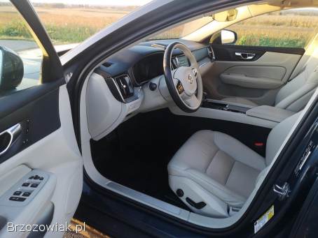 Volvo V 60 Cross Country 2022