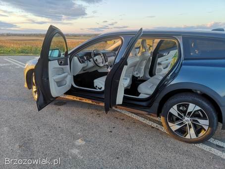 Volvo V 60 Cross Country 2022